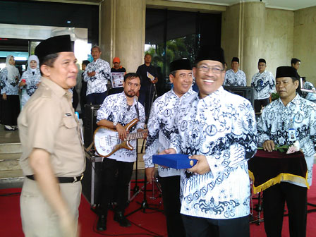 Pencarian PGRI Tarakan - Persatuan Guru Republik Indonesia Cabang Tarakan